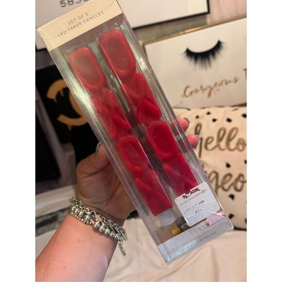 Rachel Zoe blameless led taper candles red XOXO set of 2 nwt - Picture 1 of 3